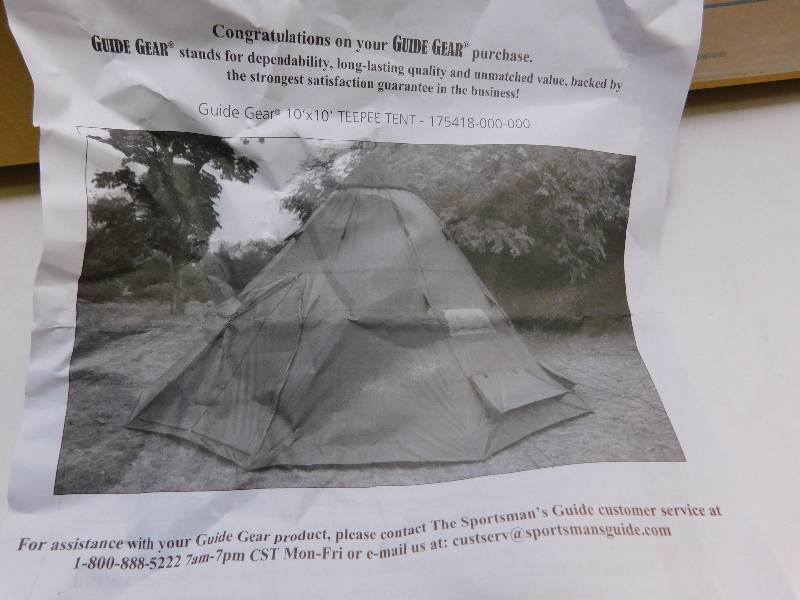 lot 42 image: 6-Person 10 x 10 Teepee Tent