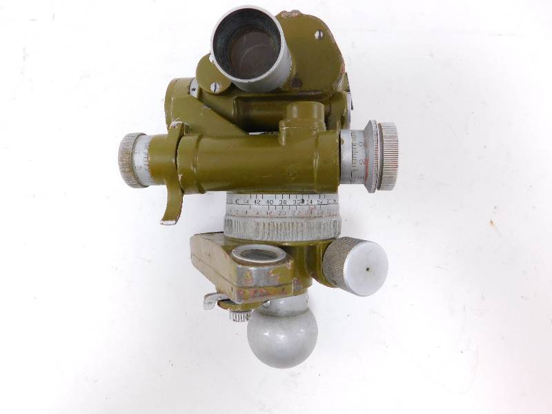 lot 61 image: Used Chinese Military Artillery Scope