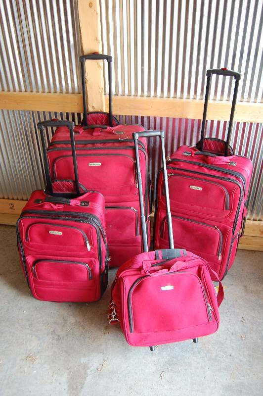 Luggage Set