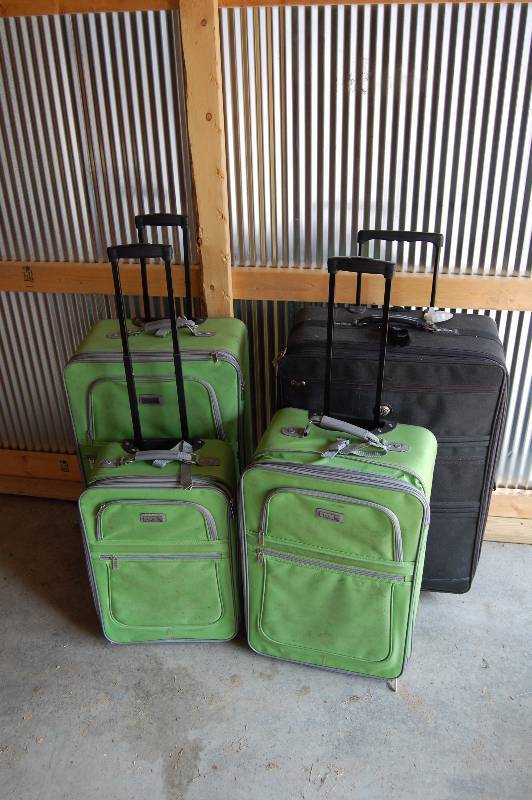 Luggage Set