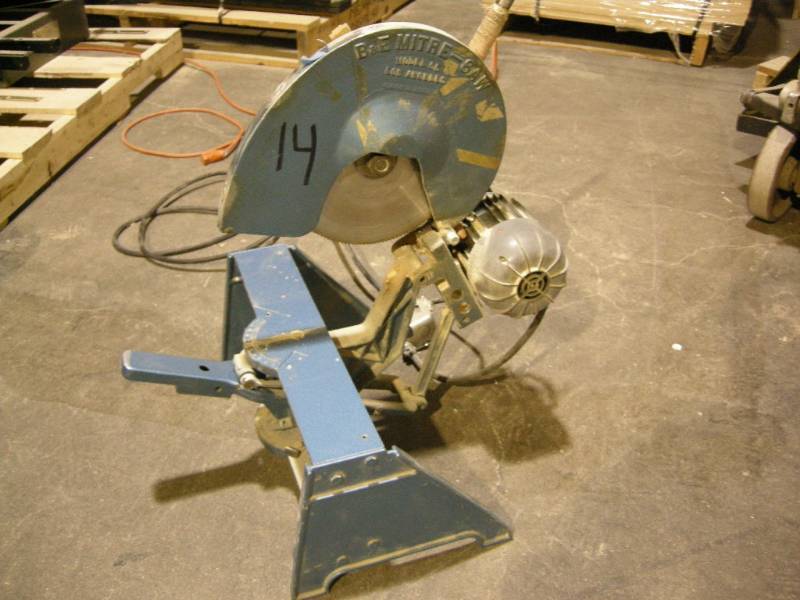 lot 15 image: B&E Mitre Saw