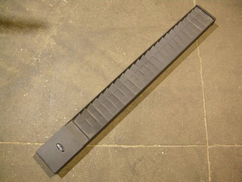 lot 36 image: Lathem Time Card Rack