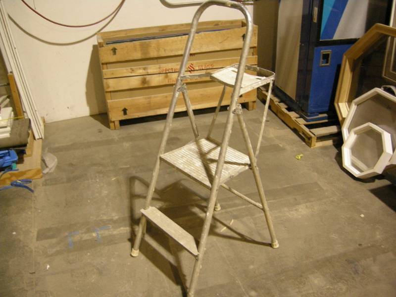 lot 83 image: Aluminum Ladder