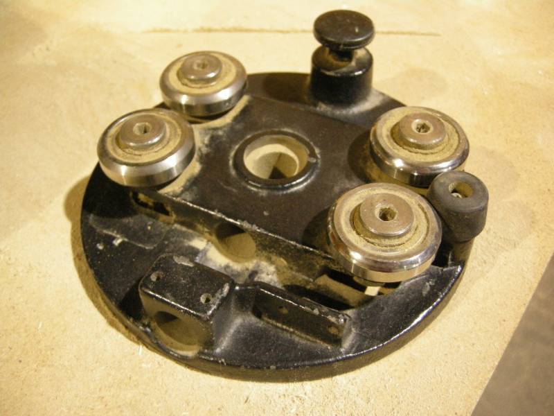 lot 78 image: Radial Arm Saw Roller Carriage