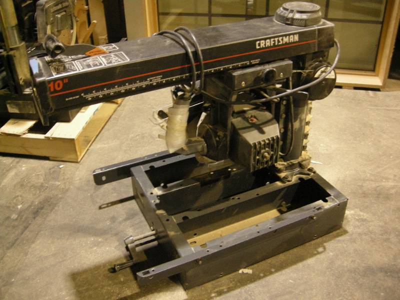 lot 25 image: Craftsman 10 Radial Arm Saw