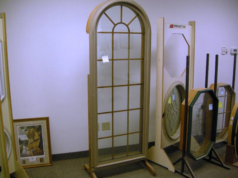 lot 66 image: Tall Window