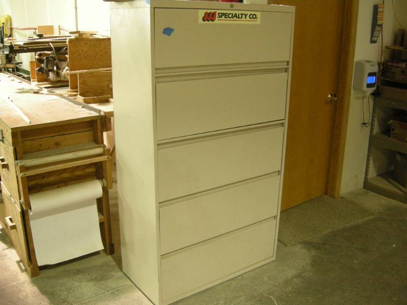 lot 103 image: 5 Drawer Lateral File