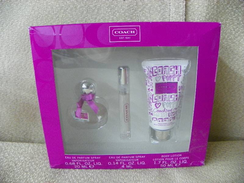COACH POPPY FLOWER 3PC SET