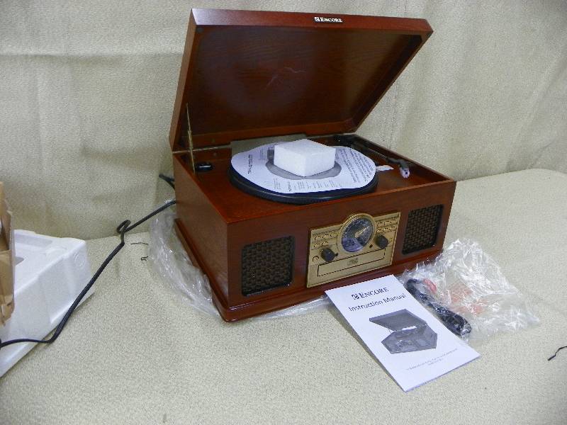 Encore Tech Nostalgic Stereo