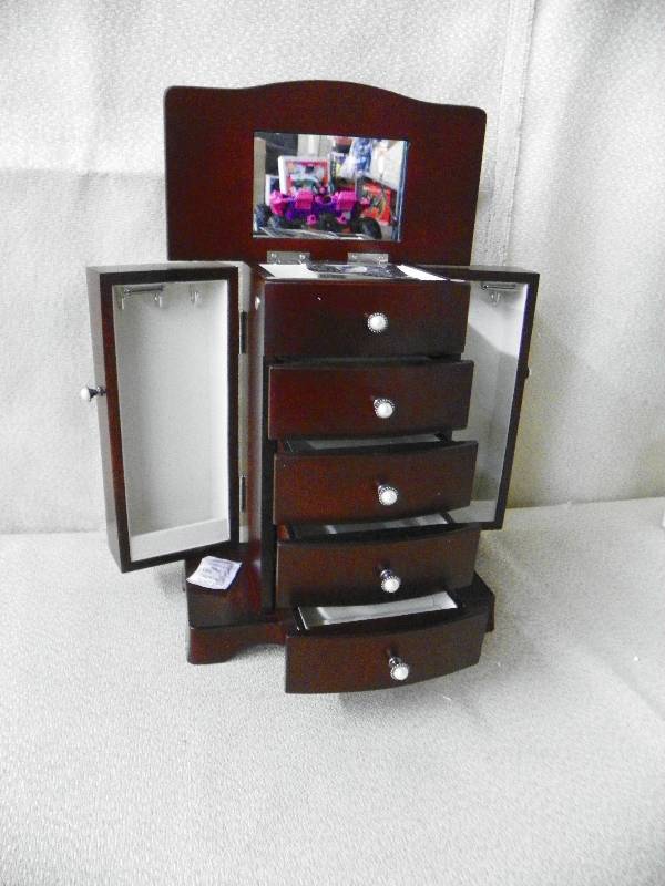 Bette Cherry Jewelry Box