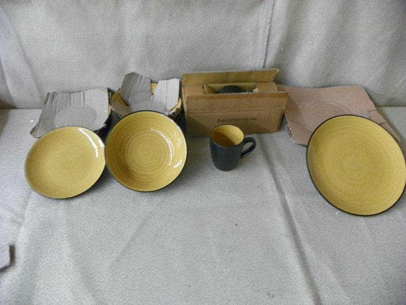 McLeland 16pc Two Tone Set - AmberBlack