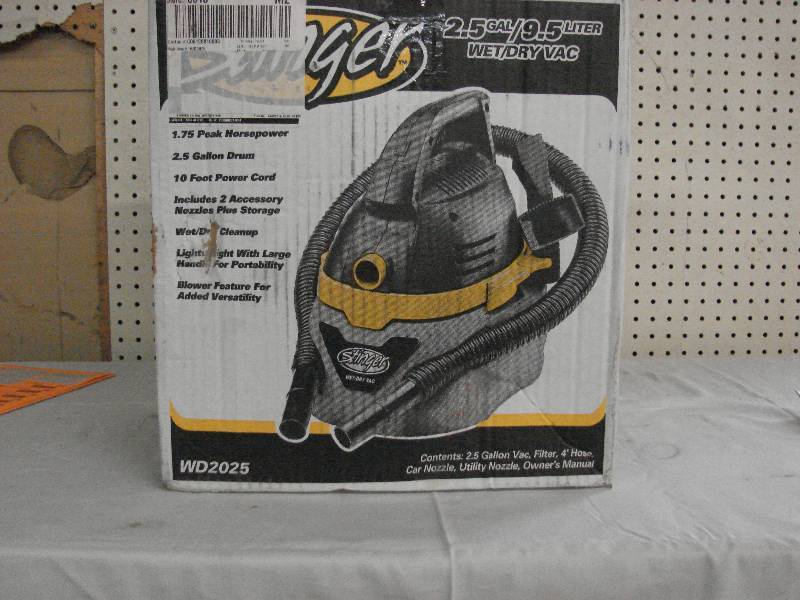 lot 278 image: STINGER WETDRY VAC