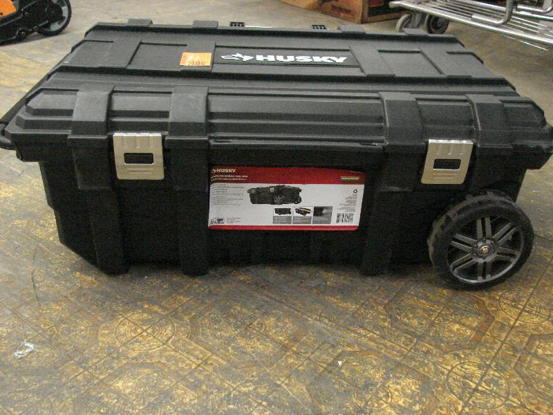 lot 285 image: HUSKY 25 GALLON MOBILE TOOL BOX