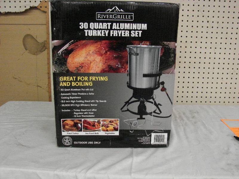 lot 309 image: RIVER GRILLE 30QT TURKEY FRYER