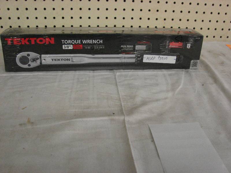lot 315 image: TEKTON 38 TORQUE WRENCH