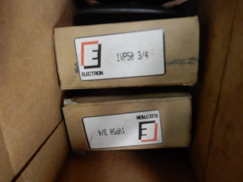 lot 104 image: Pulleys Electron  1VP50  34