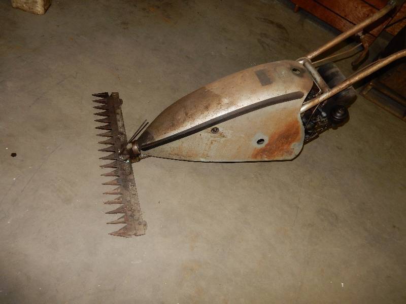 lot 2A image: Sickle Mower