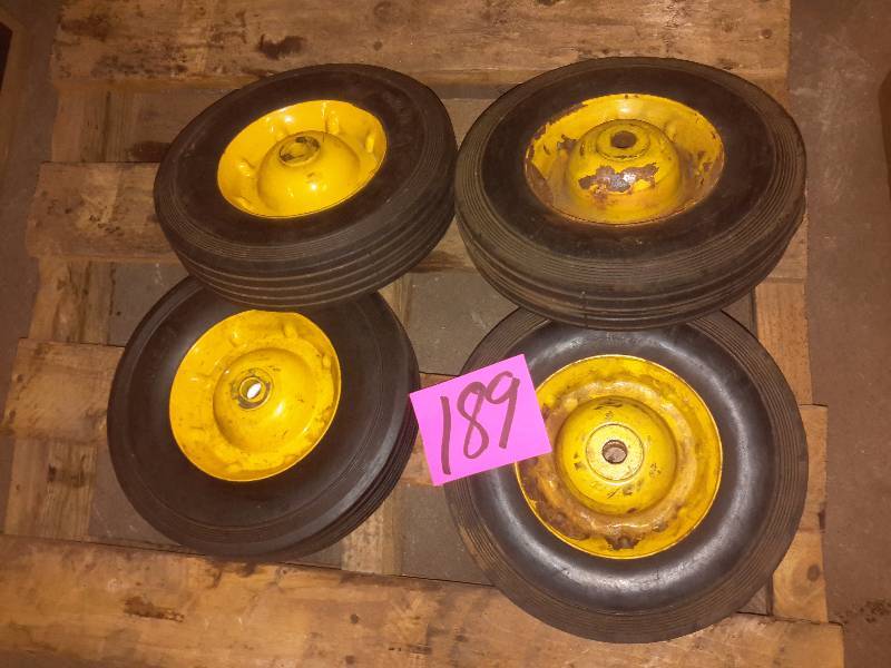 lot 189 image: 4, Semi Pneumatic Wheels, 10 in