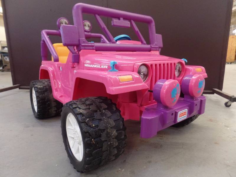 lot 943 image: JEEP WRANGLER POWER WHEELS