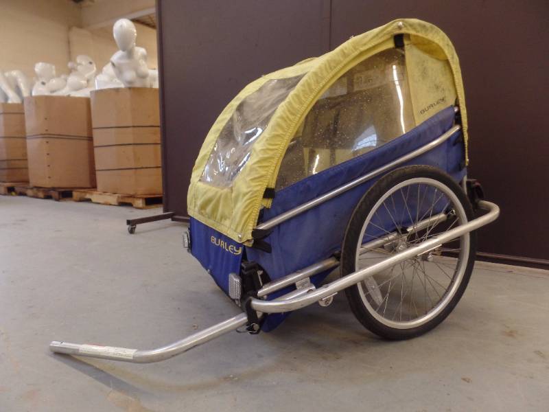 lot 951 image: BURLEY BIKE TRAILER