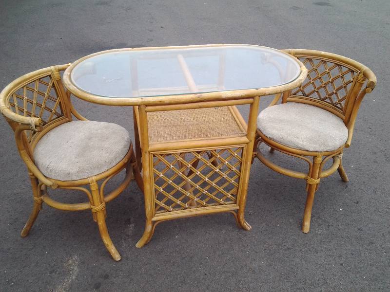 lot 20 image: Rattan Glass Top Table & 2 Matching Chairs