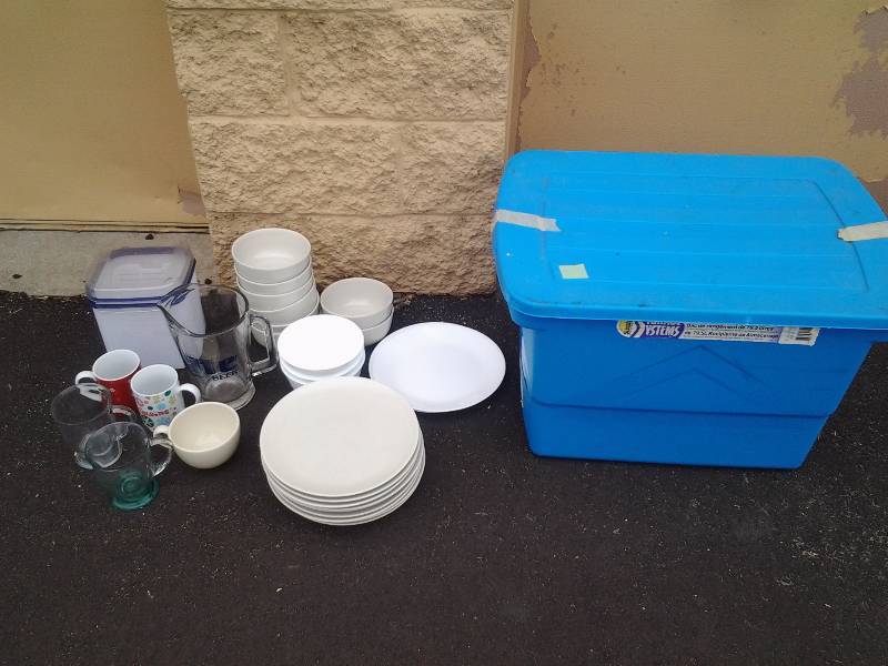 lot 45 image: Set Of Dishes , Cups, Plates, Pitcher (Camping)
