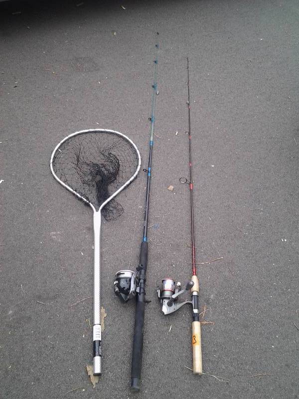 lot 53 image: Landing Net, Zebco Combo Rod & Reel, Southbend Combo Rod & Reel
