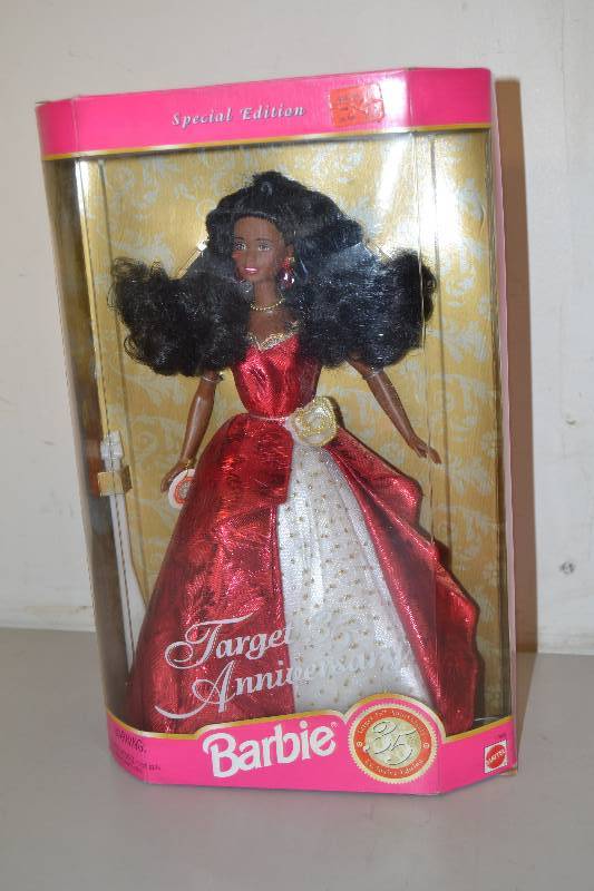 lot 18 image: Target 35th Anniversary Barbie