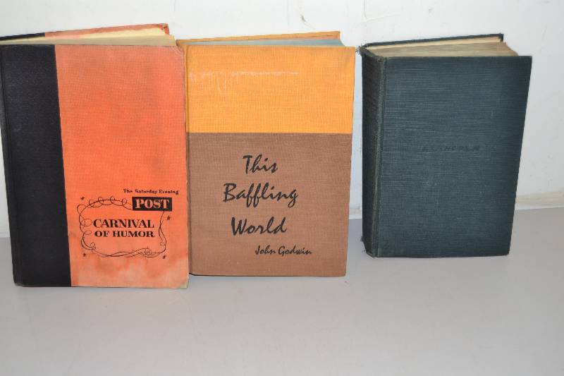 lot 159 image: Vintage Books