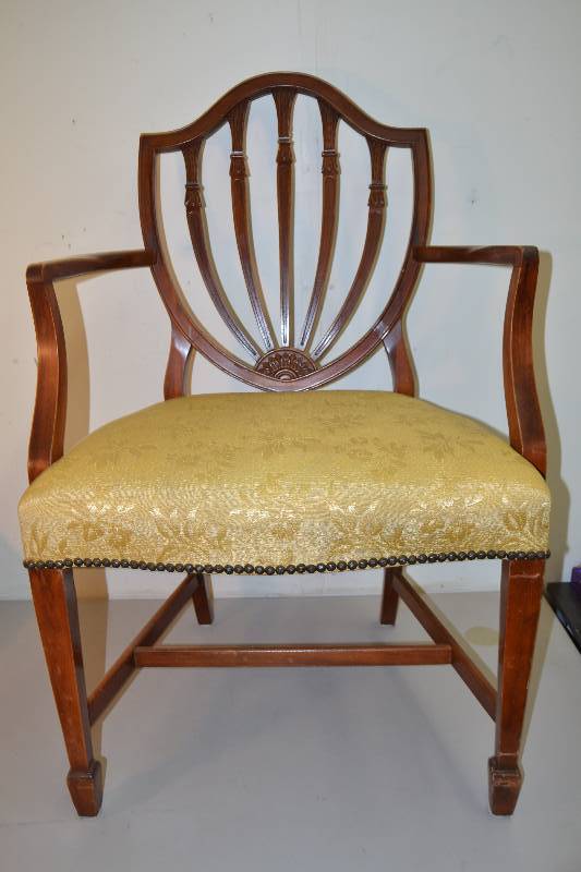 lot 170 image: Vintage Chair