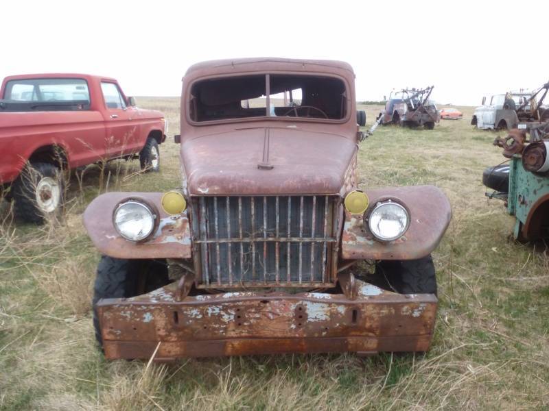 lot 39 image: 1942 Dodge Power Wagon