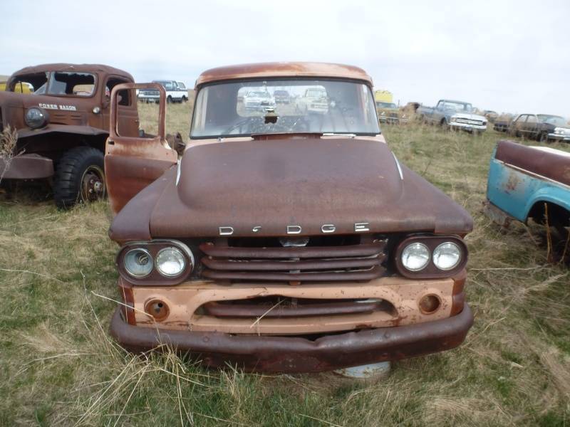 lot 43 image: 1958 Dodge Truck