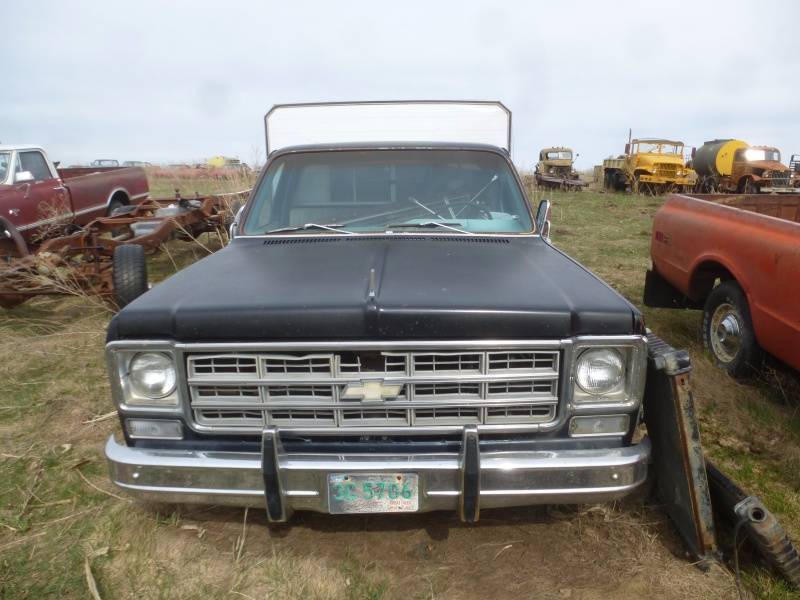 lot 60 image: 1976 Chevy C 10 Pickup