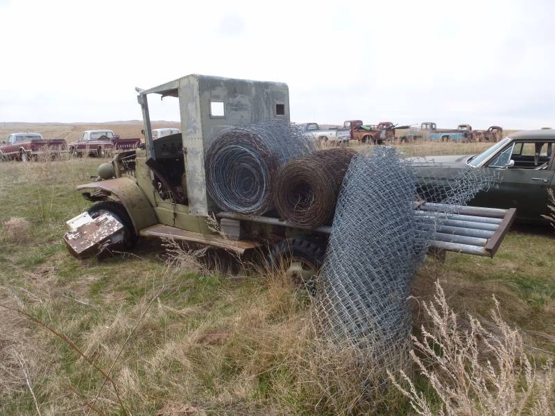lot 68 image: 1940s Dodge 4WD Truck