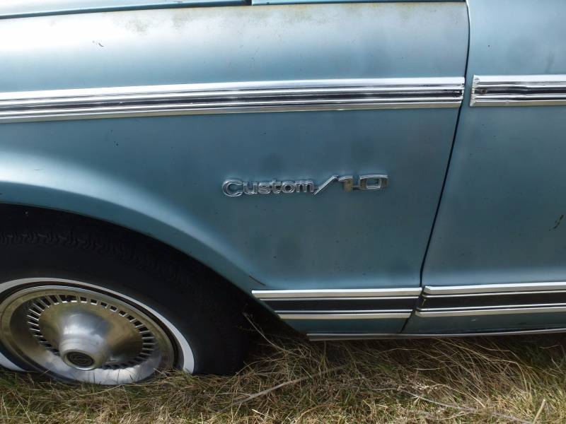 lot 75 image: 1969 Chevy C 10 Pickup