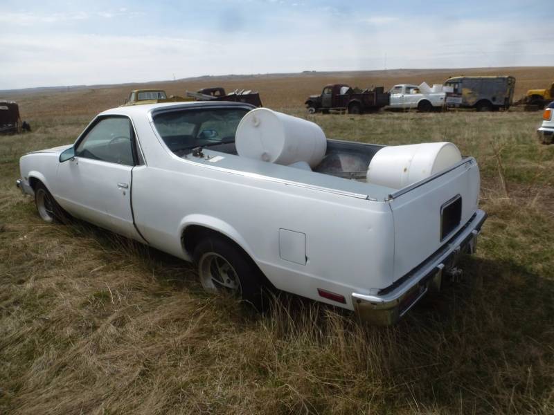 lot 78 image: 1987 Chevy Caballero