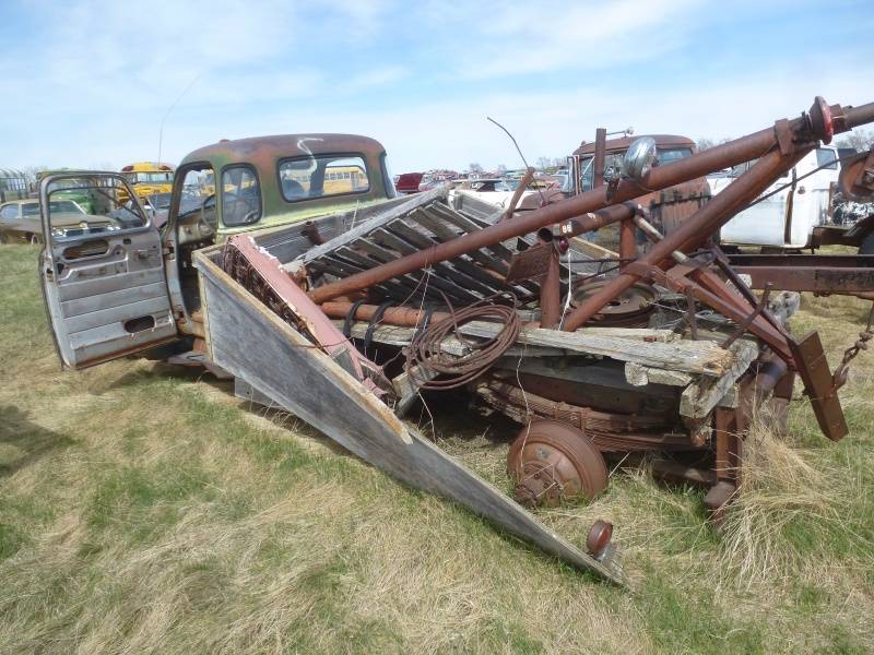 lot 301 image: 1948 - 1953 Chevy Truck