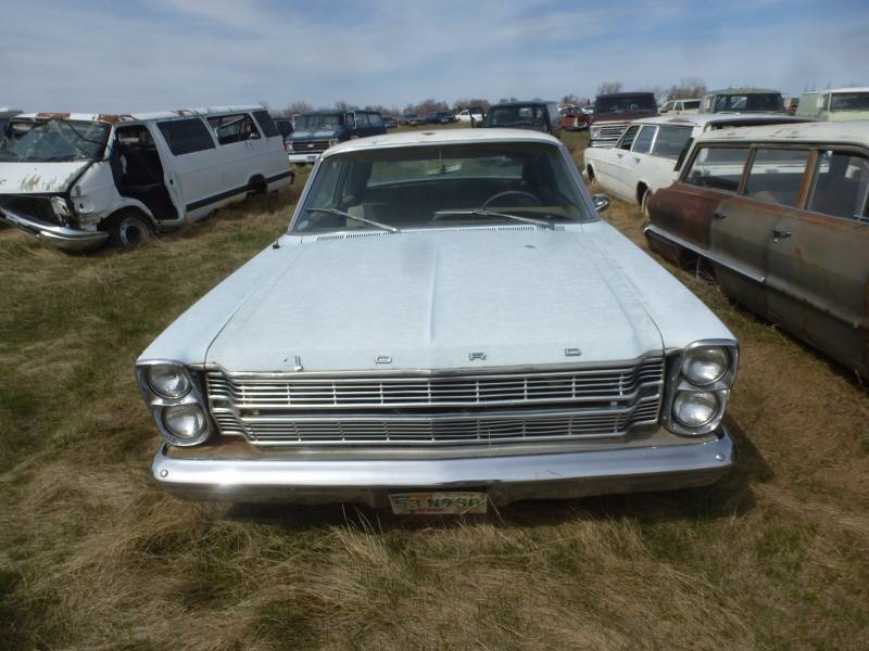 lot 118 image: 1966 Ford Custom 500