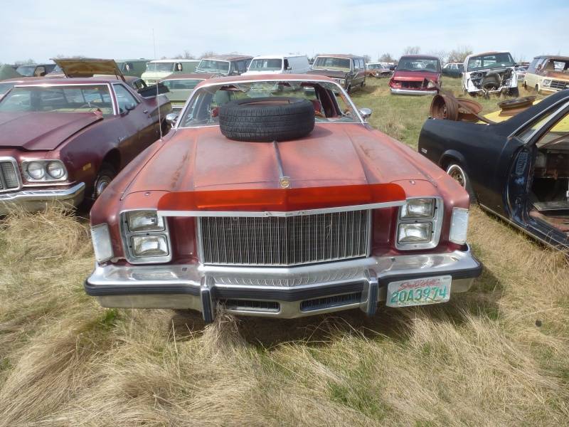 lot 125 image: 1979 Chrysler Cordoba