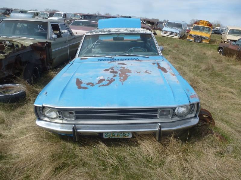 lot 127 image: 1972 Dodge Duster