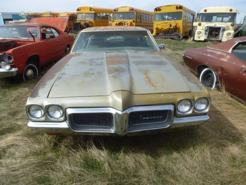 lot 146 image: 1970 Pontiac LeMans Sport