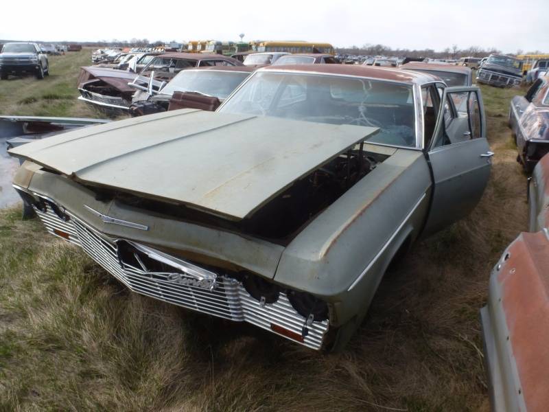lot 151 image: 1965 Chevy Belair
