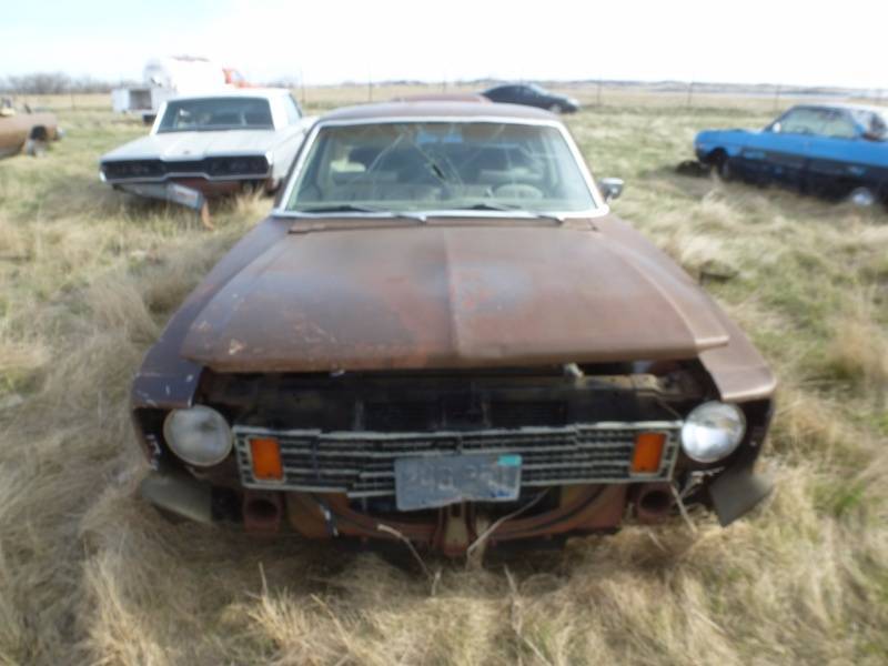 lot 185 image: 1975 Chevy Nova