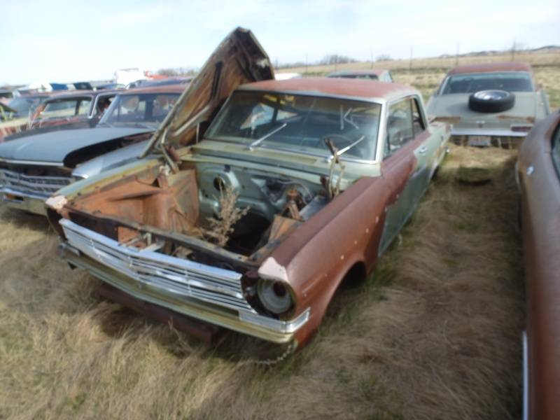 lot 201 image: 1962 Chevy II 300