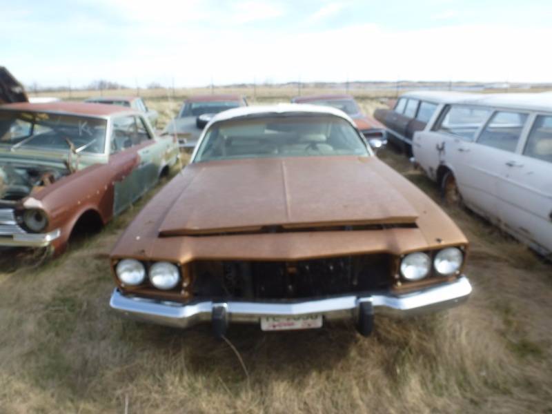 lot 202 image: 1974 Plymouth Road Runner