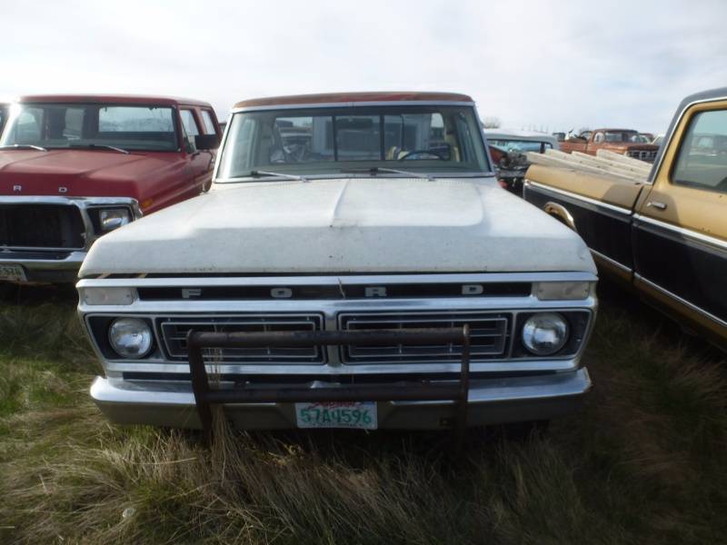 lot 217 image: 1970s Ford F 150 Ranger 2WD