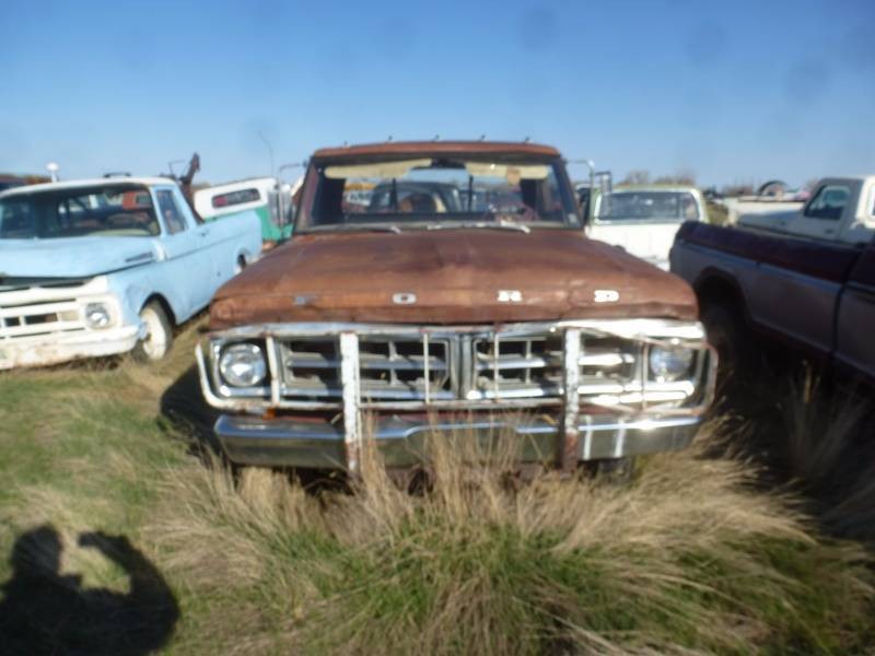lot 258 image: 1971 Ford F250 4WD