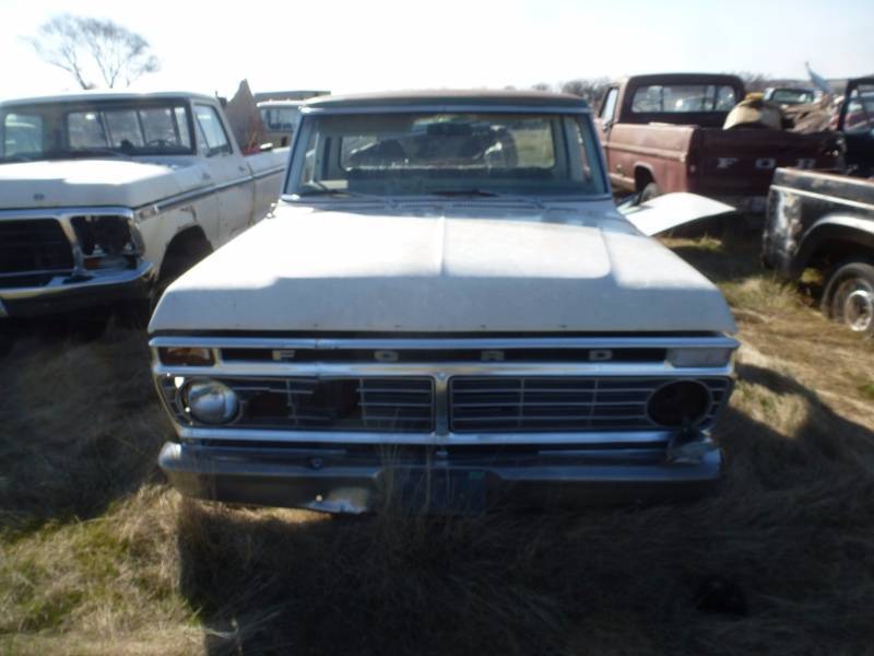 lot 264 image: 1974 Ford F100 2WD