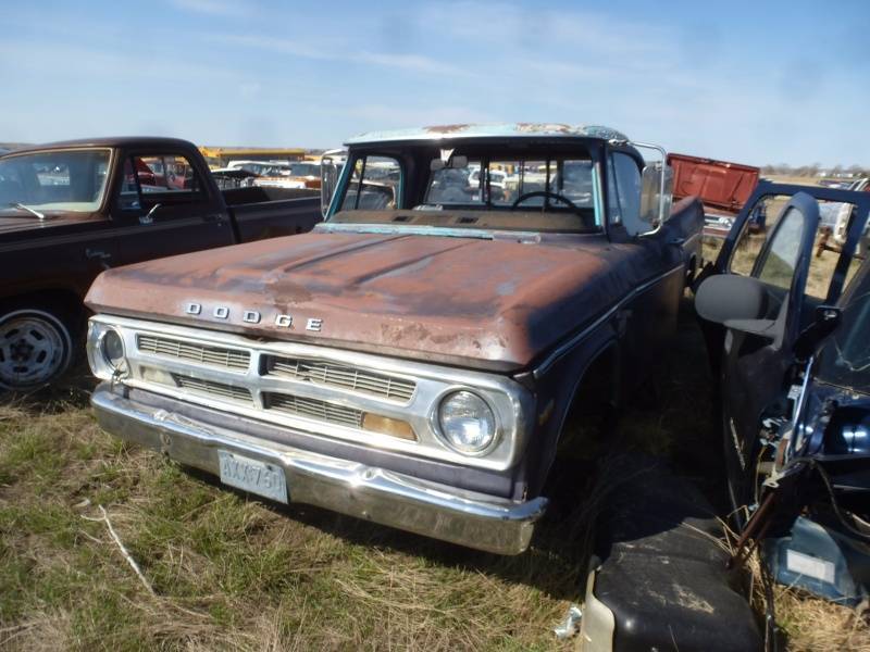 lot 277 image: 1970s Dodge Power Wagon Camper Special