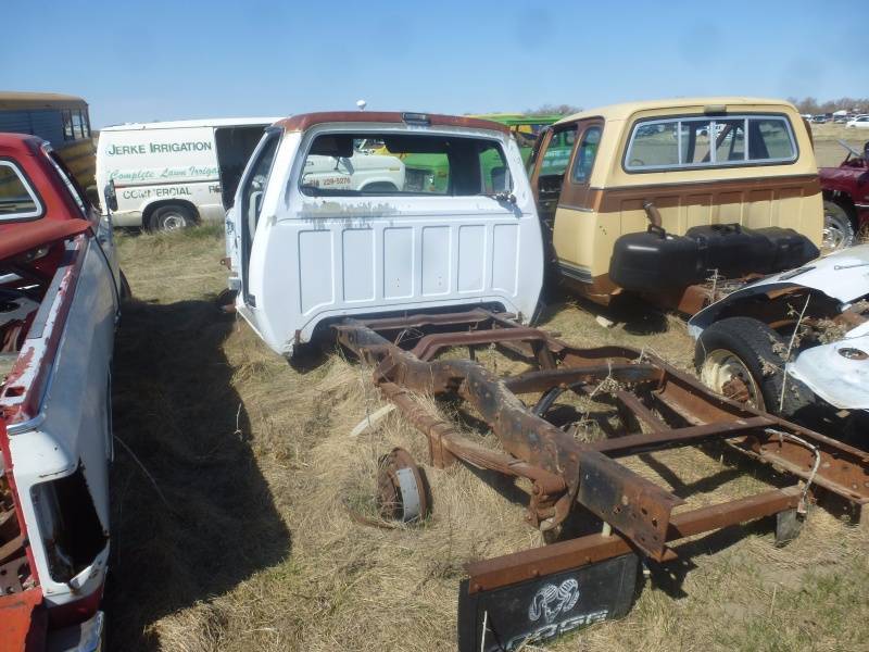 lot 297 image: 1989 Dodge W150